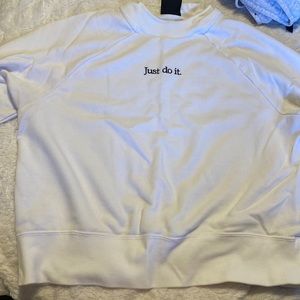 Nike pullover sweatshirt…LIGHTLY USED…bought from Nike outlet
